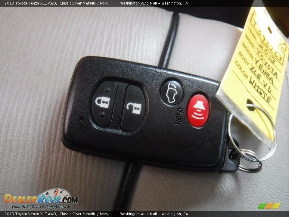 2013 Toyota Venza XLE AWD Classic Silver Metallic / Ivory Photo #28