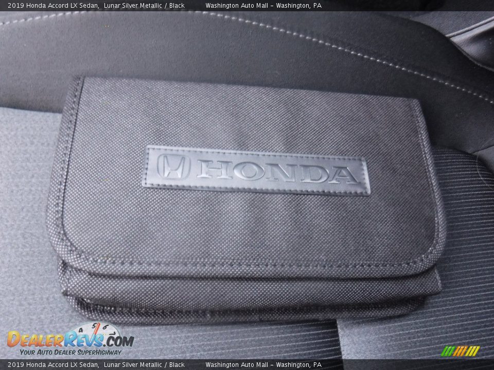 2019 Honda Accord LX Sedan Lunar Silver Metallic / Black Photo #26