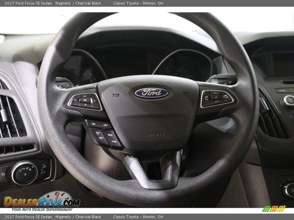 2017 Ford Focus SE Sedan Magnetic / Charcoal Black Photo #6