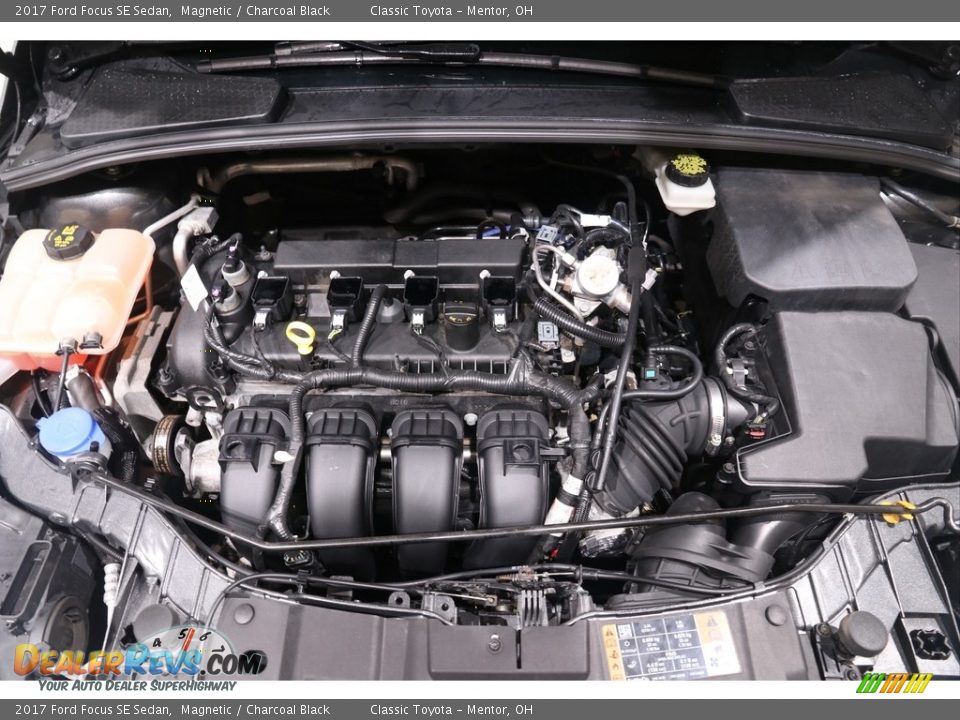 2017 Ford Focus SE Sedan Magnetic / Charcoal Black Photo #16