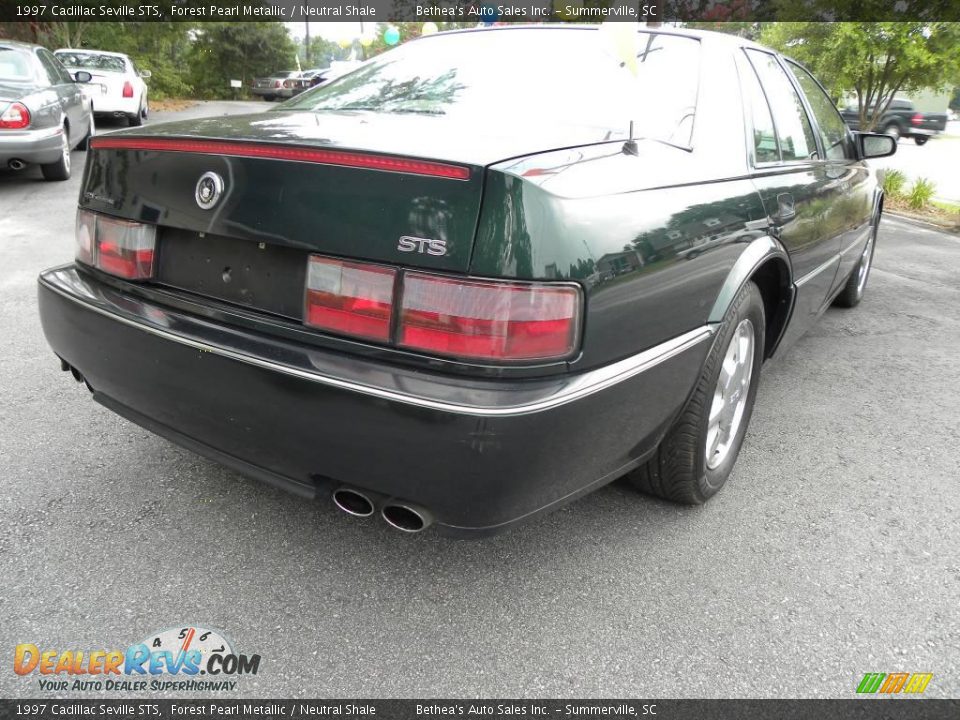 1997 Cadillac Seville STS Forest Pearl Metallic / Neutral Shale Photo #12