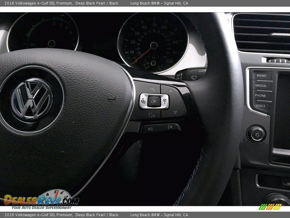 2016 Volkswagen e-Golf SEL Premium Steering Wheel Photo #19