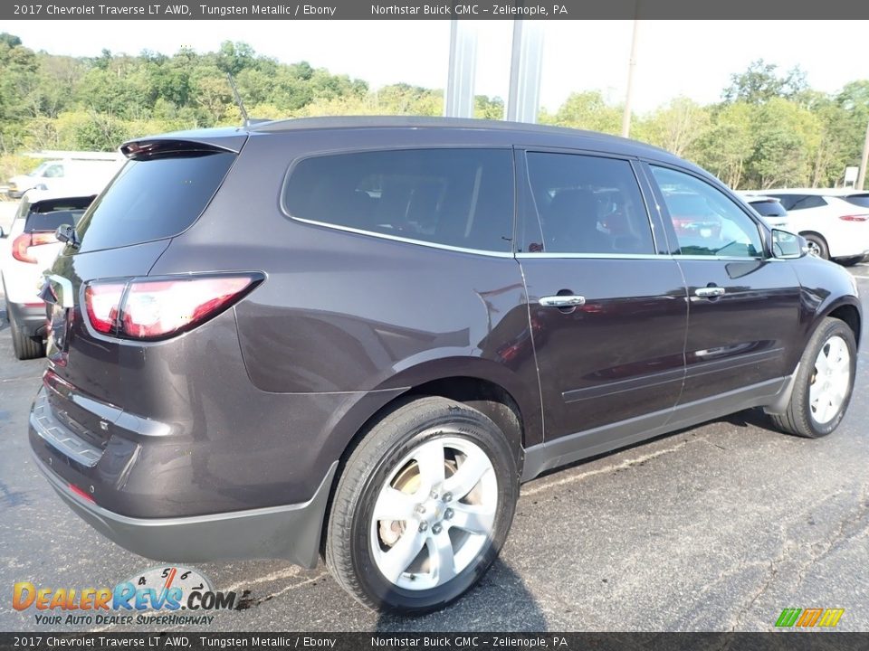 2017 Chevrolet Traverse LT AWD Tungsten Metallic / Ebony Photo #9