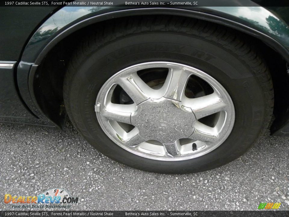 1997 Cadillac Seville STS Forest Pearl Metallic / Neutral Shale Photo #16