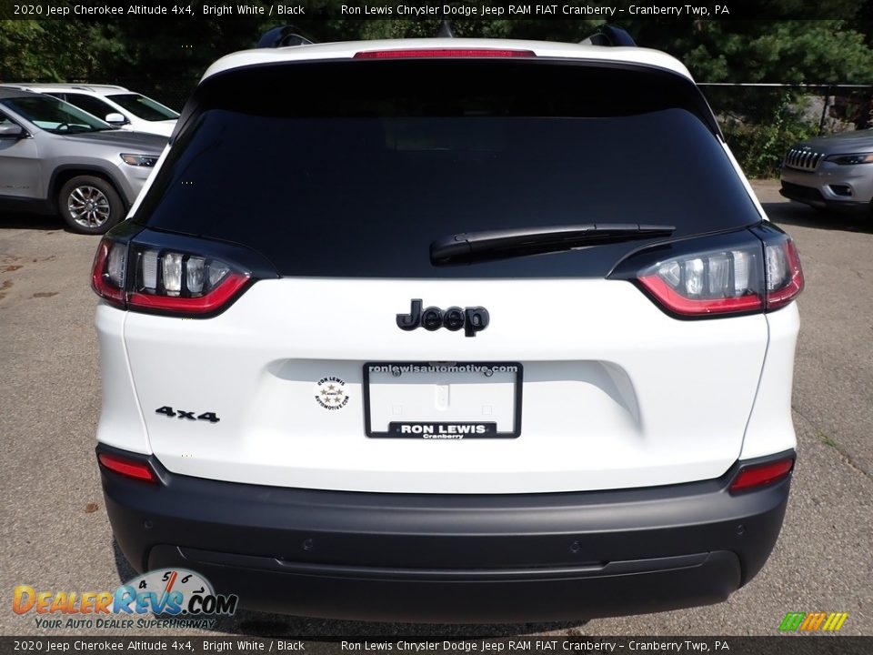 2020 Jeep Cherokee Altitude 4x4 Bright White / Black Photo #6