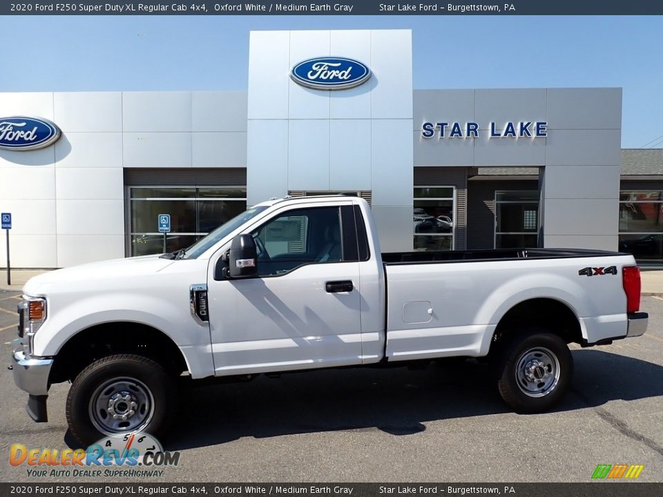 2020 Ford F250 Super Duty XL Regular Cab 4x4 Oxford White / Medium Earth Gray Photo #1