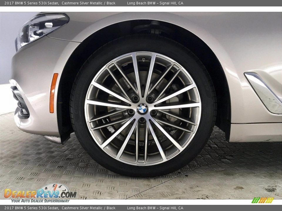 2017 BMW 5 Series 530i Sedan Cashmere Silver Metallic / Black Photo #8