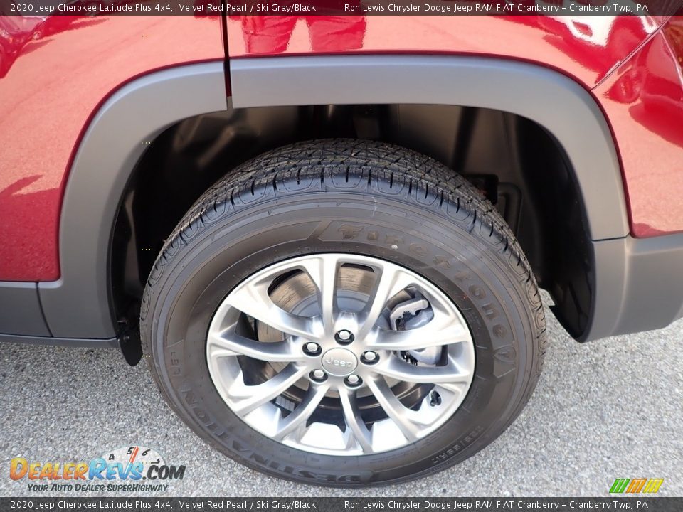 2020 Jeep Cherokee Latitude Plus 4x4 Velvet Red Pearl / Ski Gray/Black Photo #10