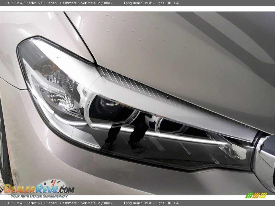 2017 BMW 5 Series 530i Sedan Cashmere Silver Metallic / Black Photo #26