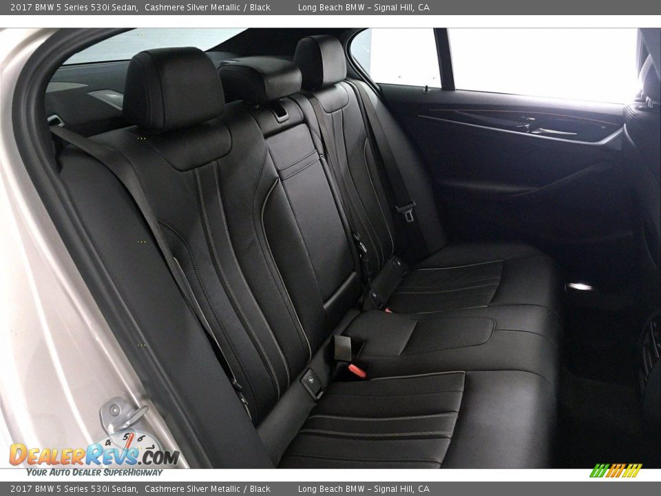 2017 BMW 5 Series 530i Sedan Cashmere Silver Metallic / Black Photo #29
