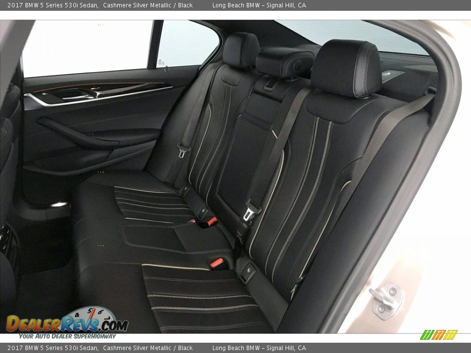 2017 BMW 5 Series 530i Sedan Cashmere Silver Metallic / Black Photo #30