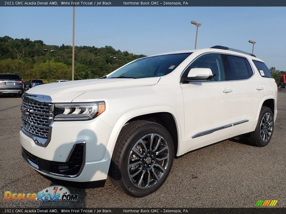 Front 3/4 View of 2021 GMC Acadia Denali AWD Photo #1