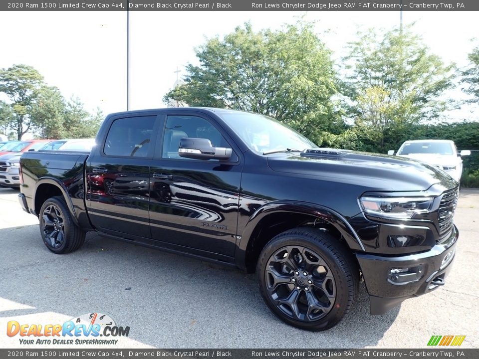 Front 3/4 View of 2020 Ram 1500 Limited Crew Cab 4x4 Photo #3