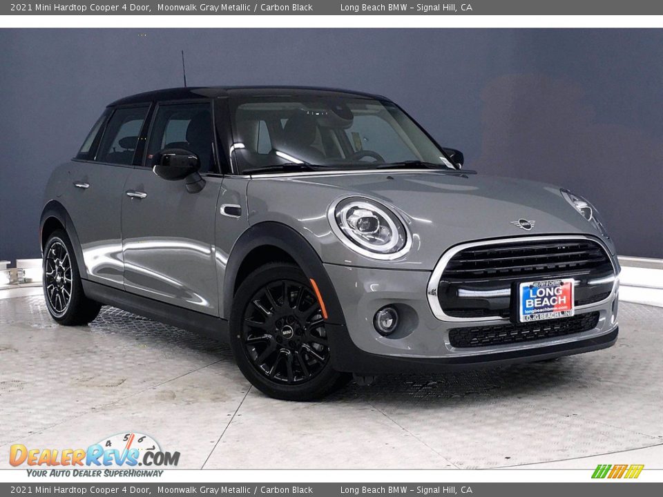 Front 3/4 View of 2021 Mini Hardtop Cooper 4 Door Photo #19