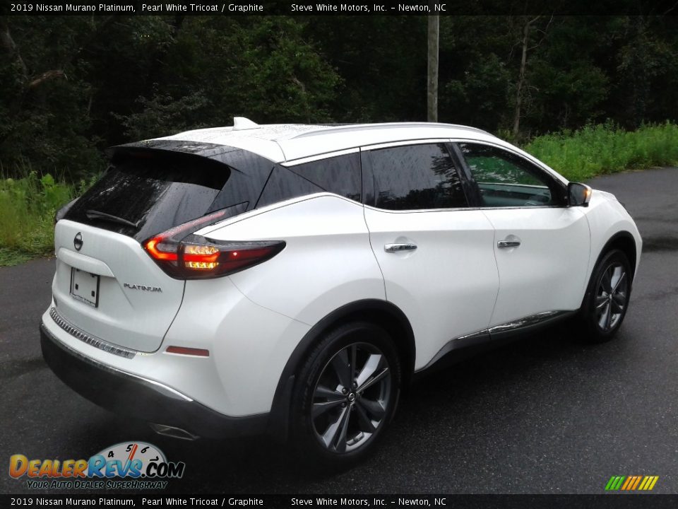 2019 Nissan Murano Platinum Pearl White Tricoat / Graphite Photo #7