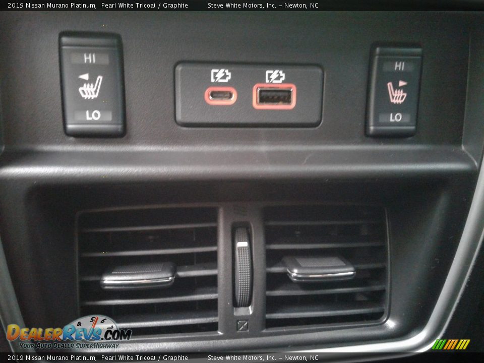 2019 Nissan Murano Platinum Pearl White Tricoat / Graphite Photo #14