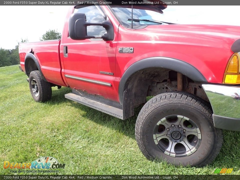 Custom Wheels of 2000 Ford F350 Super Duty XL Regular Cab 4x4 Photo #3