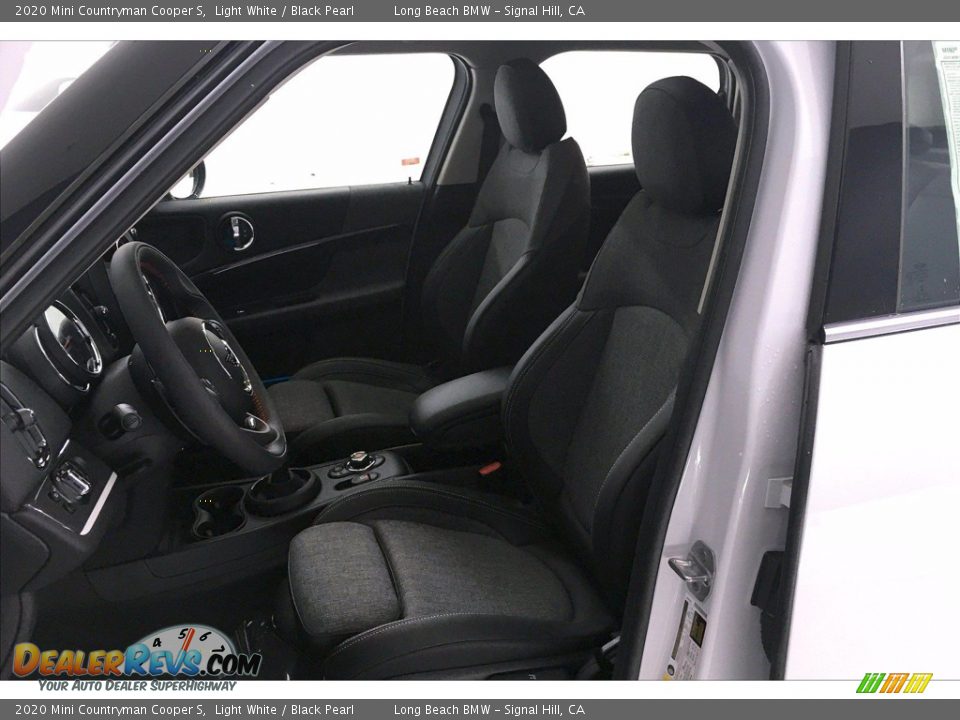 Front Seat of 2020 Mini Countryman Cooper S Photo #9