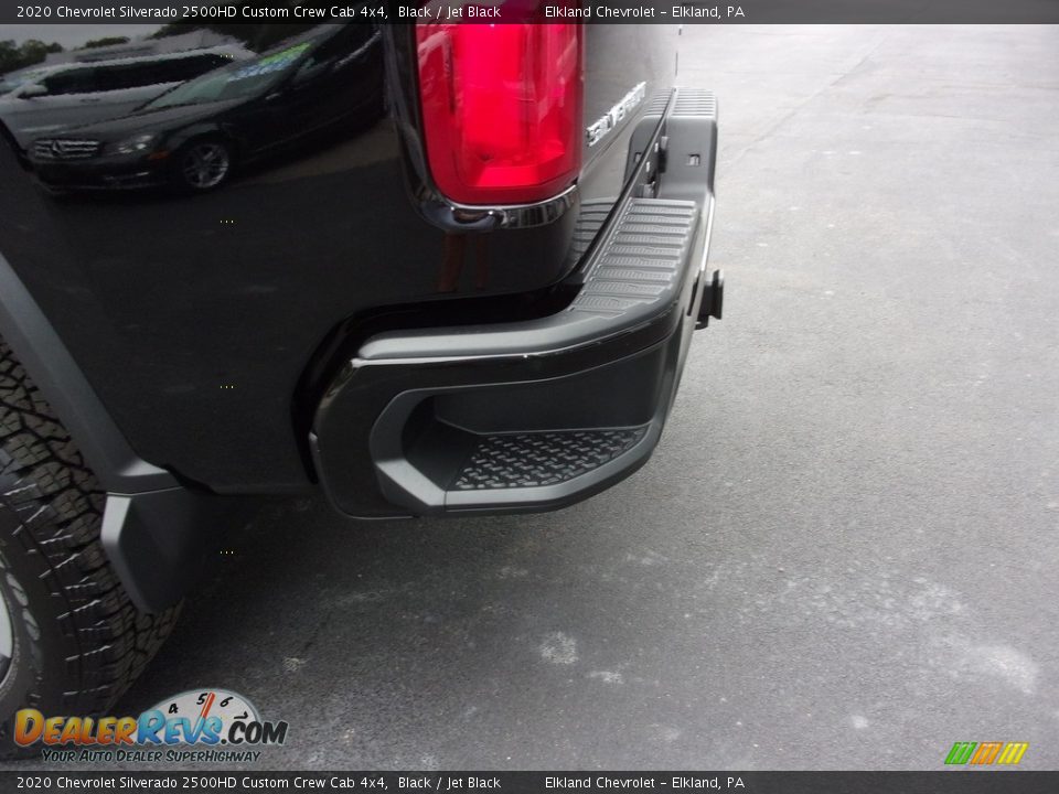 2020 Chevrolet Silverado 2500HD Custom Crew Cab 4x4 Black / Jet Black Photo #9