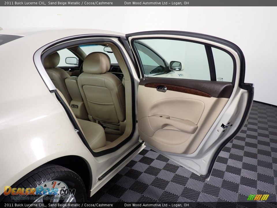 2011 Buick Lucerne CXL Sand Beige Metallic / Cocoa/Cashmere Photo #33