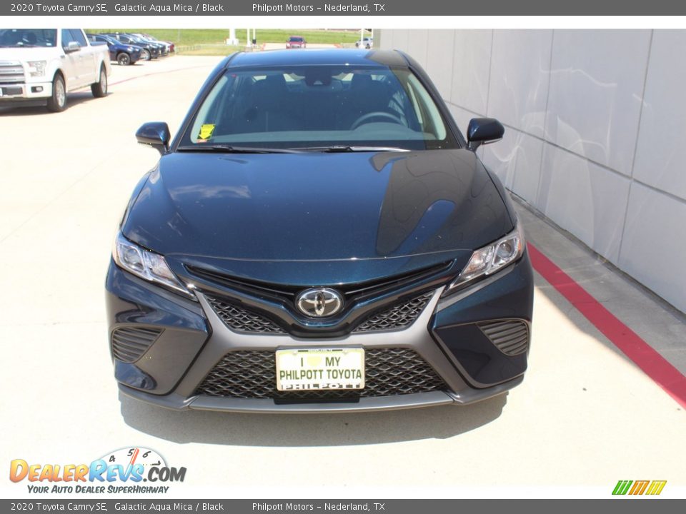 2020 Toyota Camry SE Galactic Aqua Mica / Black Photo #3
