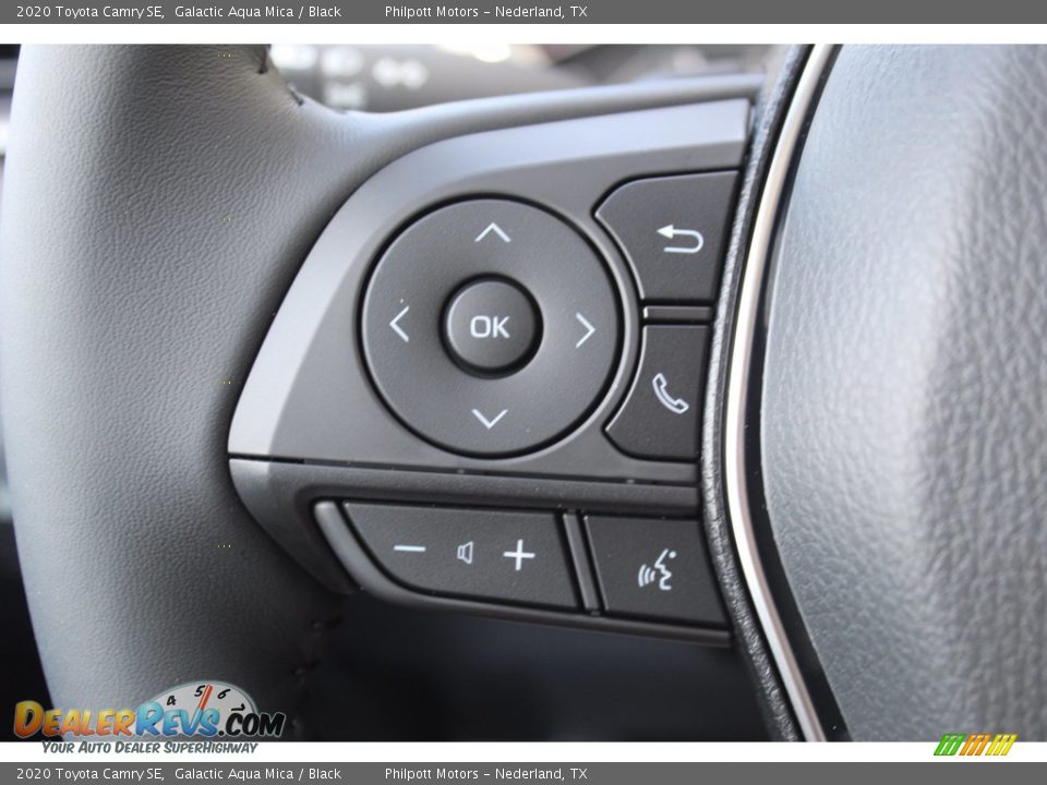 2020 Toyota Camry SE Galactic Aqua Mica / Black Photo #11