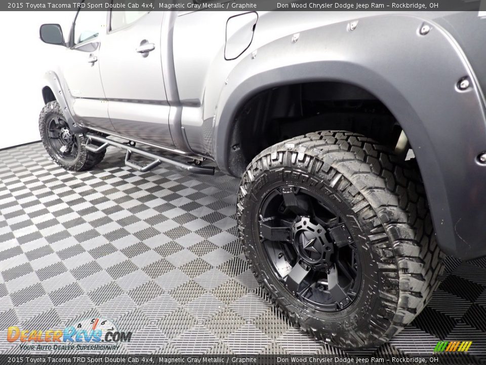 Custom Wheels of 2015 Toyota Tacoma TRD Sport Double Cab 4x4 Photo #10