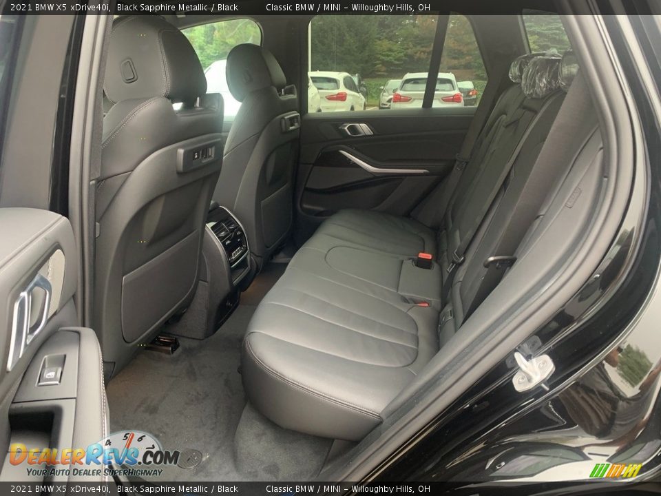 Rear Seat of 2021 BMW X5 xDrive40i Photo #4