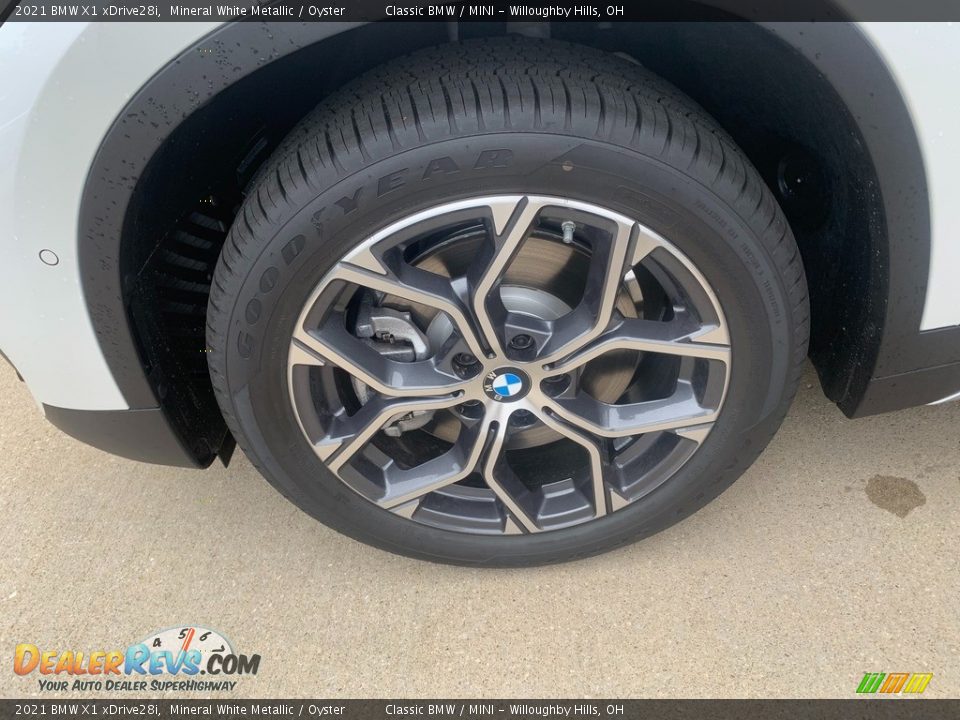2021 BMW X1 xDrive28i Wheel Photo #5