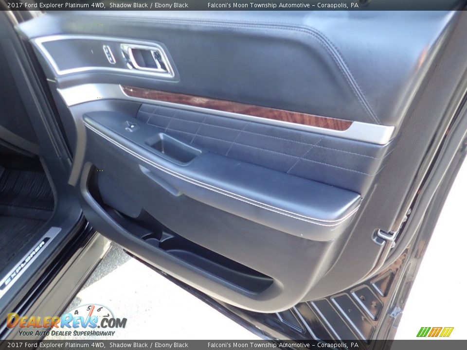 2017 Ford Explorer Platinum 4WD Shadow Black / Ebony Black Photo #13