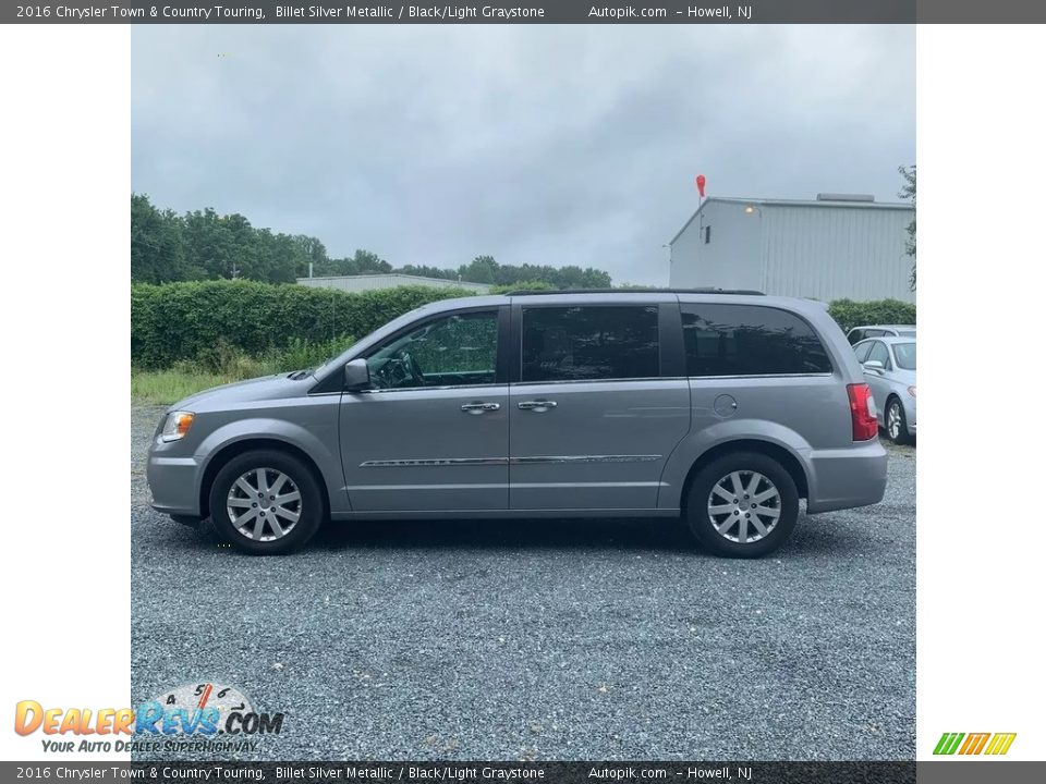 2016 Chrysler Town & Country Touring Billet Silver Metallic / Black/Light Graystone Photo #2