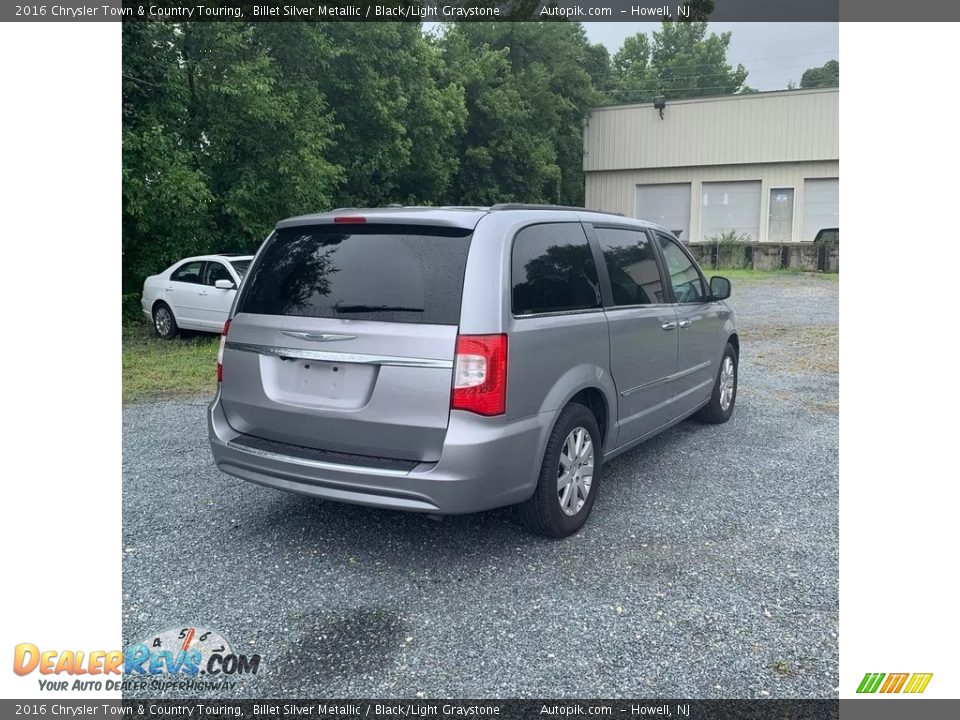 2016 Chrysler Town & Country Touring Billet Silver Metallic / Black/Light Graystone Photo #5