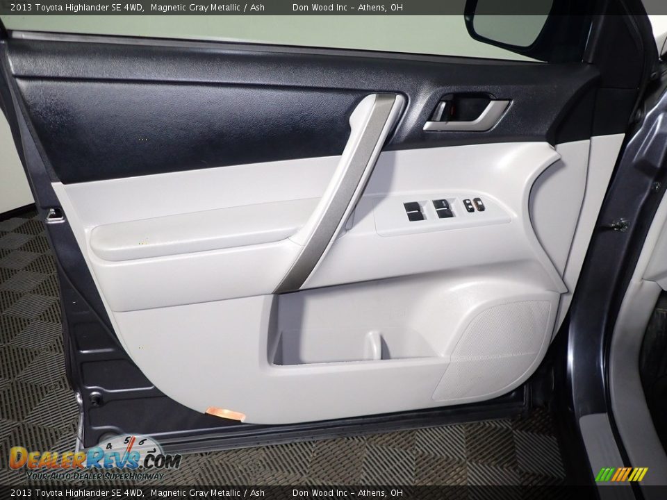 2013 Toyota Highlander SE 4WD Magnetic Gray Metallic / Ash Photo #18
