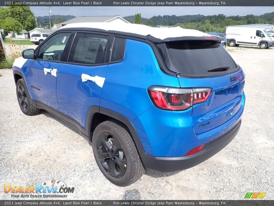 2021 Jeep Compass Altitude 4x4 Laser Blue Pearl / Black Photo #4