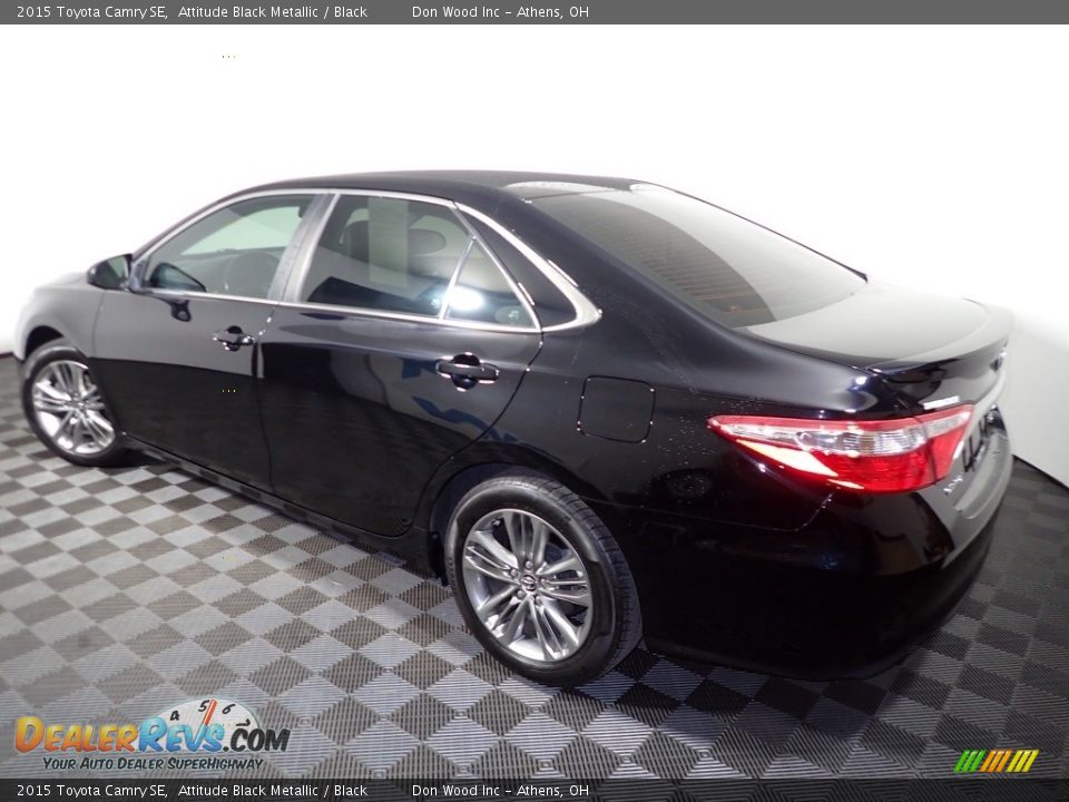 2015 Toyota Camry SE Attitude Black Metallic / Black Photo #9