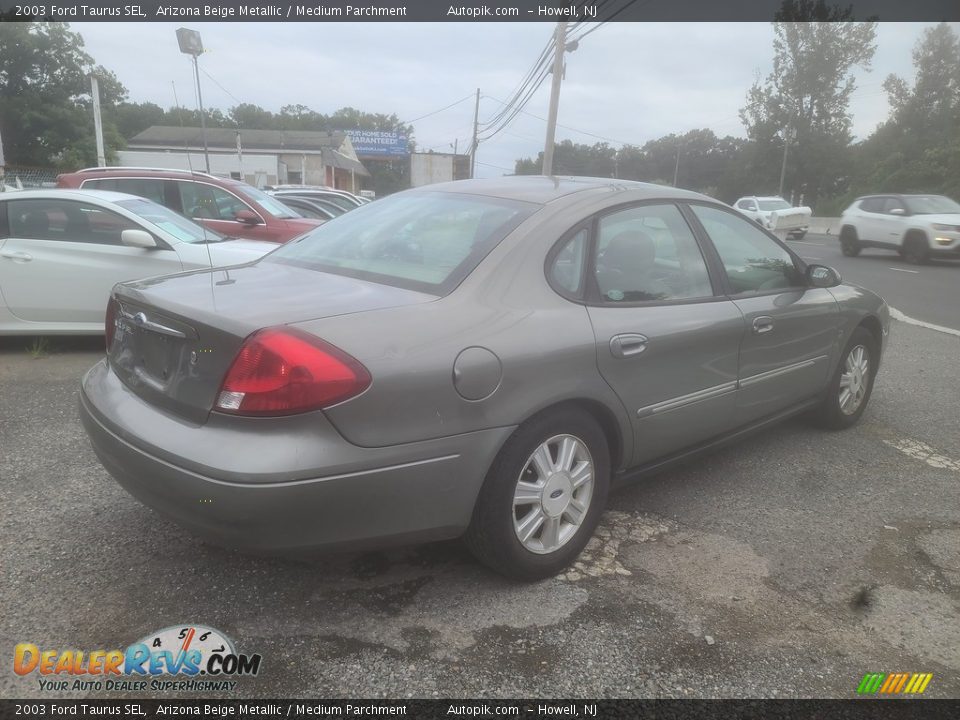 2003 Ford Taurus SEL Arizona Beige Metallic / Medium Parchment Photo #3