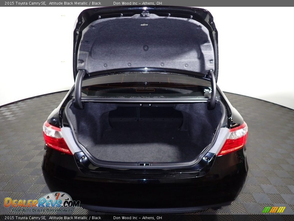 2015 Toyota Camry SE Attitude Black Metallic / Black Photo #12