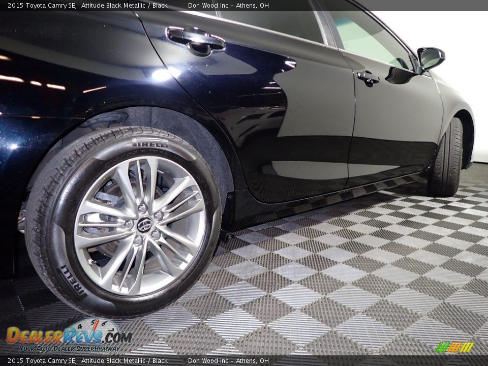 2015 Toyota Camry SE Attitude Black Metallic / Black Photo #15