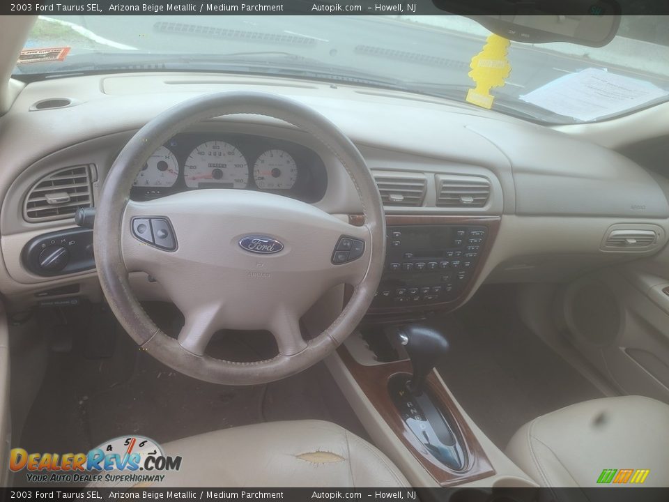 2003 Ford Taurus SEL Arizona Beige Metallic / Medium Parchment Photo #9