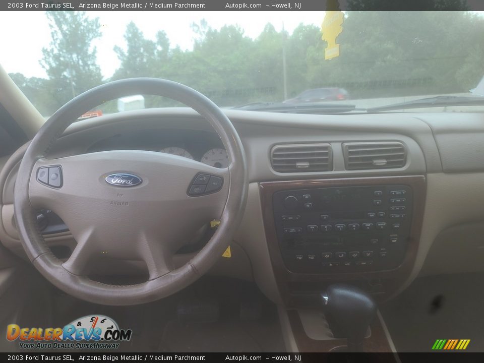 2003 Ford Taurus SEL Arizona Beige Metallic / Medium Parchment Photo #11