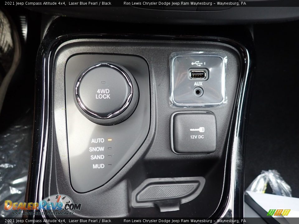 2021 Jeep Compass Altitude 4x4 Laser Blue Pearl / Black Photo #18