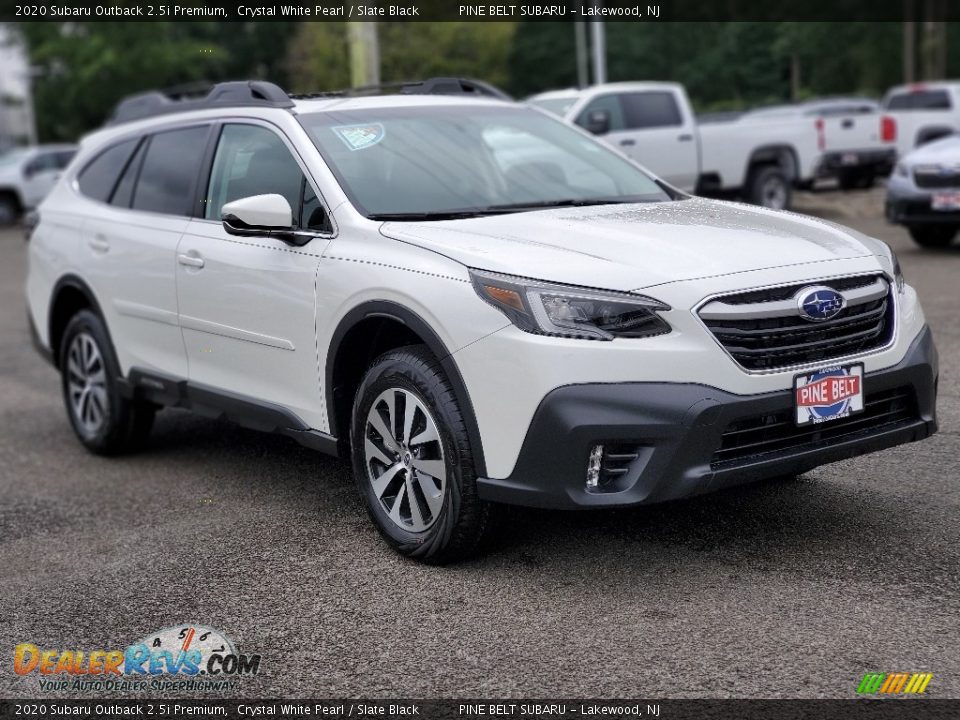 2020 Subaru Outback 2.5i Premium Crystal White Pearl / Slate Black Photo #1