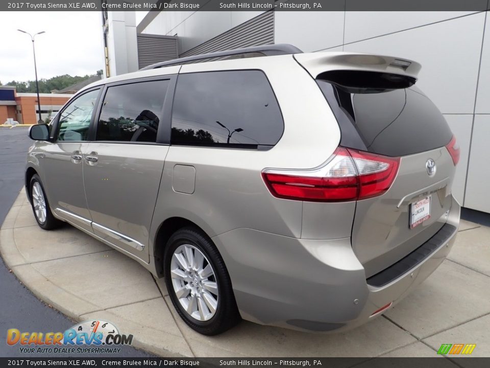 2017 Toyota Sienna XLE AWD Creme Brulee Mica / Dark Bisque Photo #3