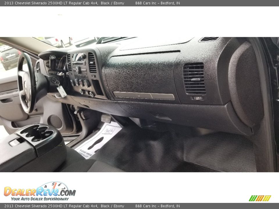 Dashboard of 2013 Chevrolet Silverado 2500HD LT Regular Cab 4x4 Photo #20