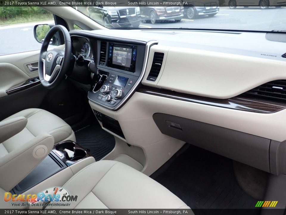2017 Toyota Sienna XLE AWD Creme Brulee Mica / Dark Bisque Photo #12