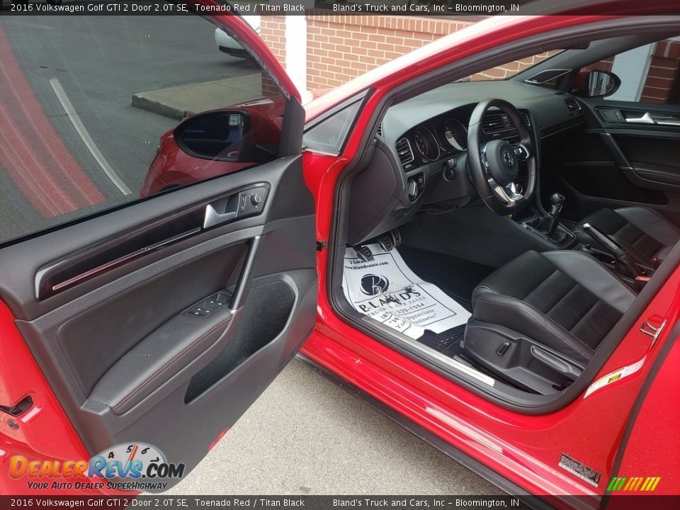 2016 Volkswagen Golf GTI 2 Door 2.0T SE Toenado Red / Titan Black Photo #3