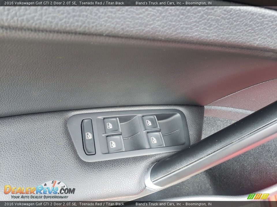 2016 Volkswagen Golf GTI 2 Door 2.0T SE Toenado Red / Titan Black Photo #5
