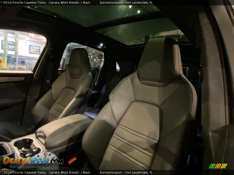 2019 Porsche Cayenne Turbo Carrara White Metallic / Black Photo #6