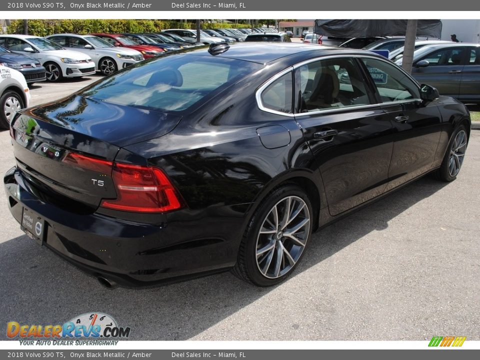 2018 Volvo S90 T5 Onyx Black Metallic / Amber Photo #9