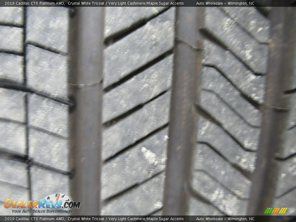2019 Cadillac CT6 Platinum AWD Crystal White Tricoat / Very Light Cashmere/Maple Sugar Accents Photo #9